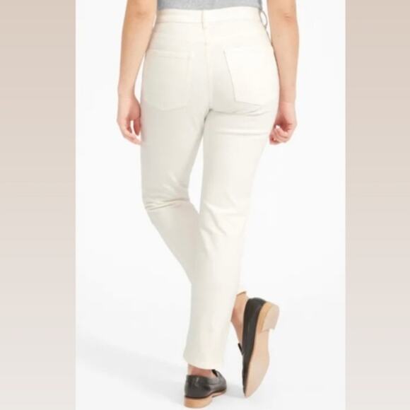 NEW Everlane The High Rise Cheeky Straight Leg High Waisted Jean Bone White - Picture 3 of 11